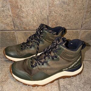The North Face Women’s Activist Mid FUTURELIGHT hiking boots.